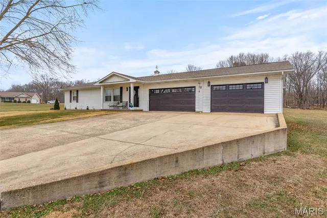 $250,000 | 10108 Grassy Meadow Lane, Potosi, MO 63664