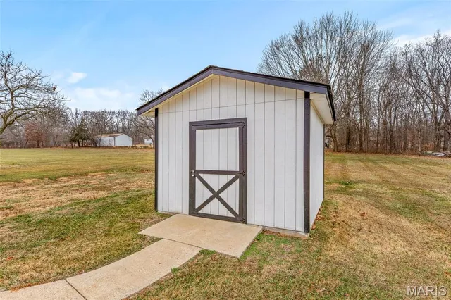 $250,000 | 10108 Grassy Meadow Lane, Potosi, MO 63664