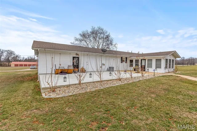 $250,000 | 10108 Grassy Meadow Lane, Potosi, MO 63664