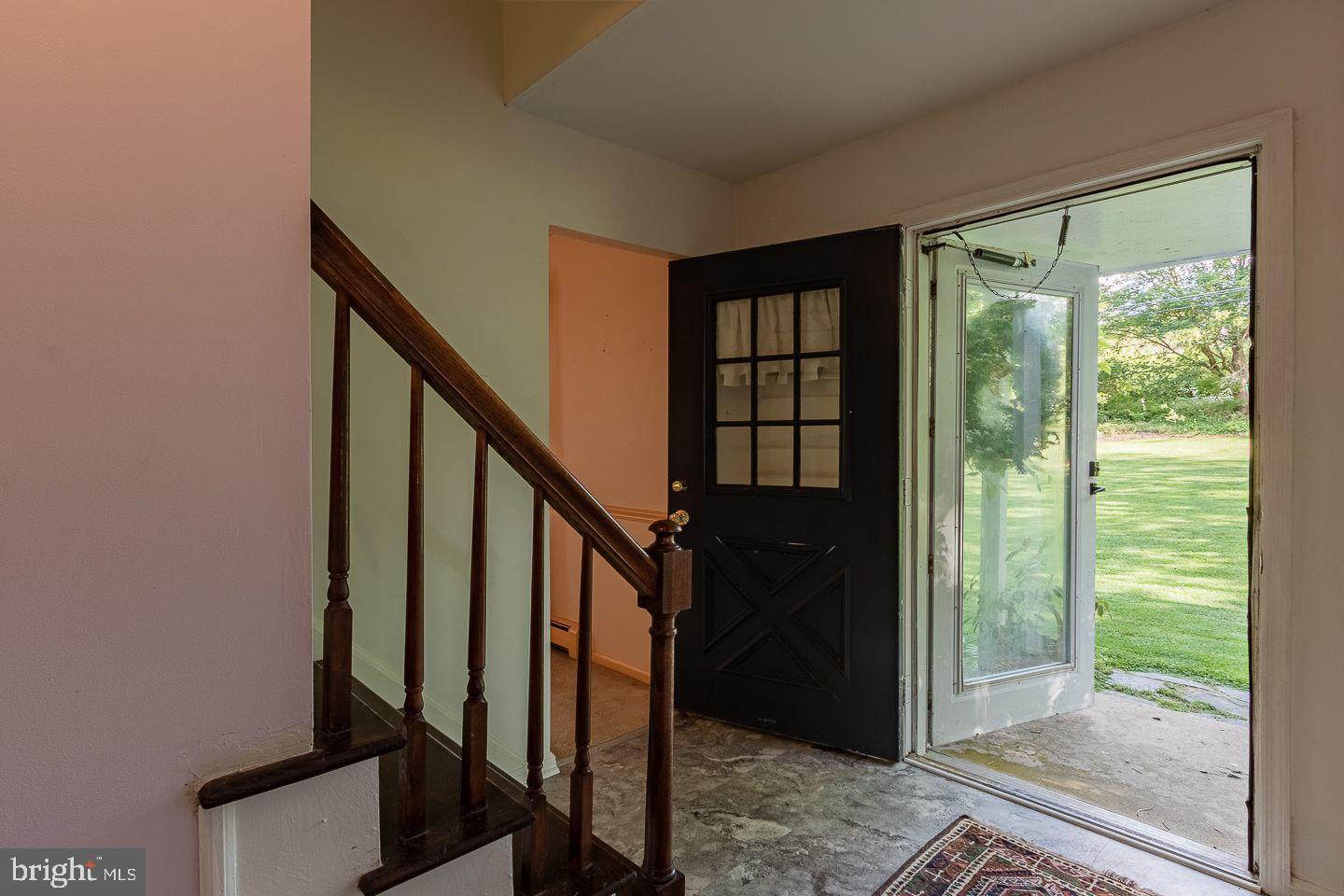 1874 Little Conestoga Road Elverson, PA 19520 - Photo 7 of 36 FOYER