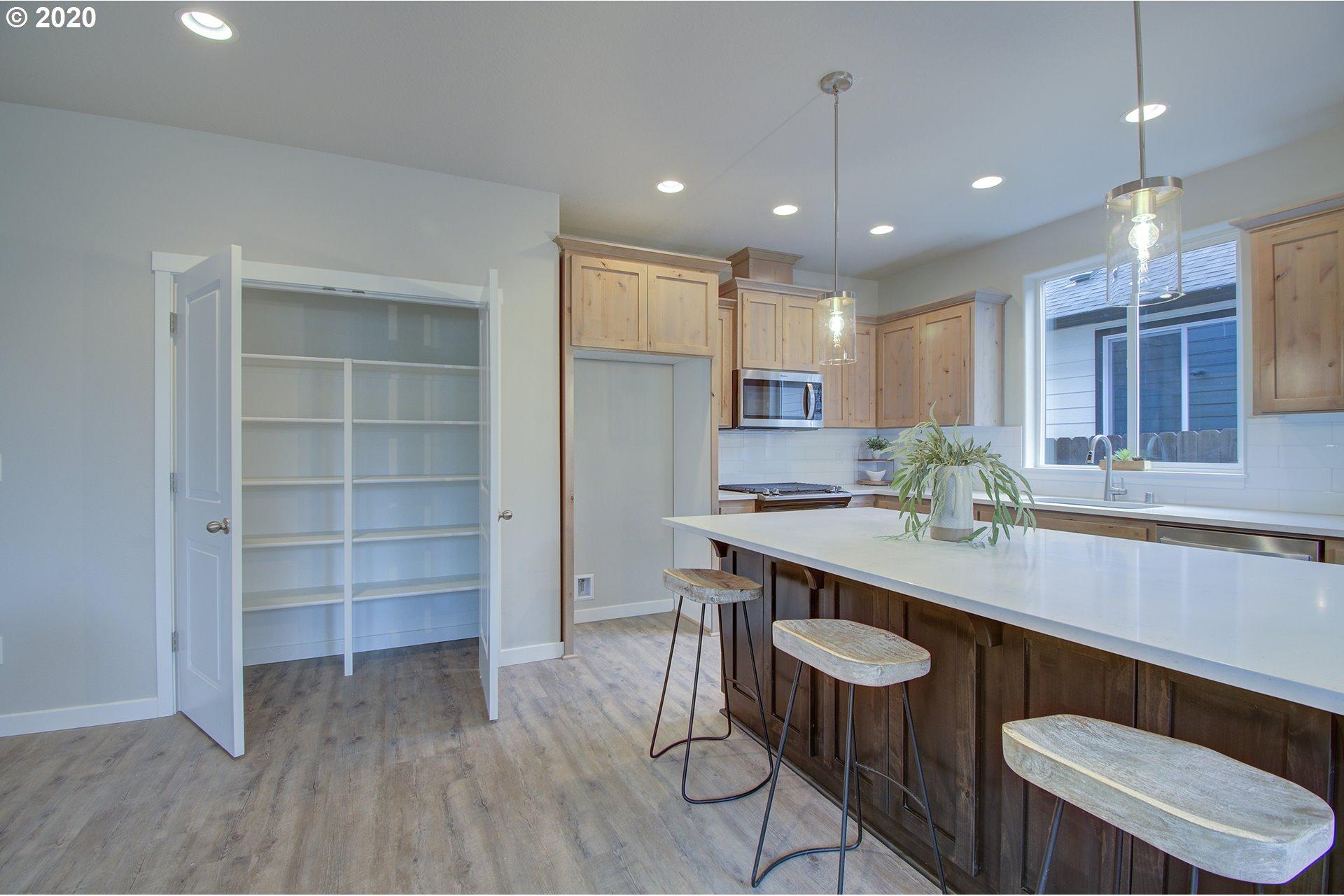 2224 North 4th Way Ridgefield, WA 98642 - Photo 12 of 32 Gallery Image 12