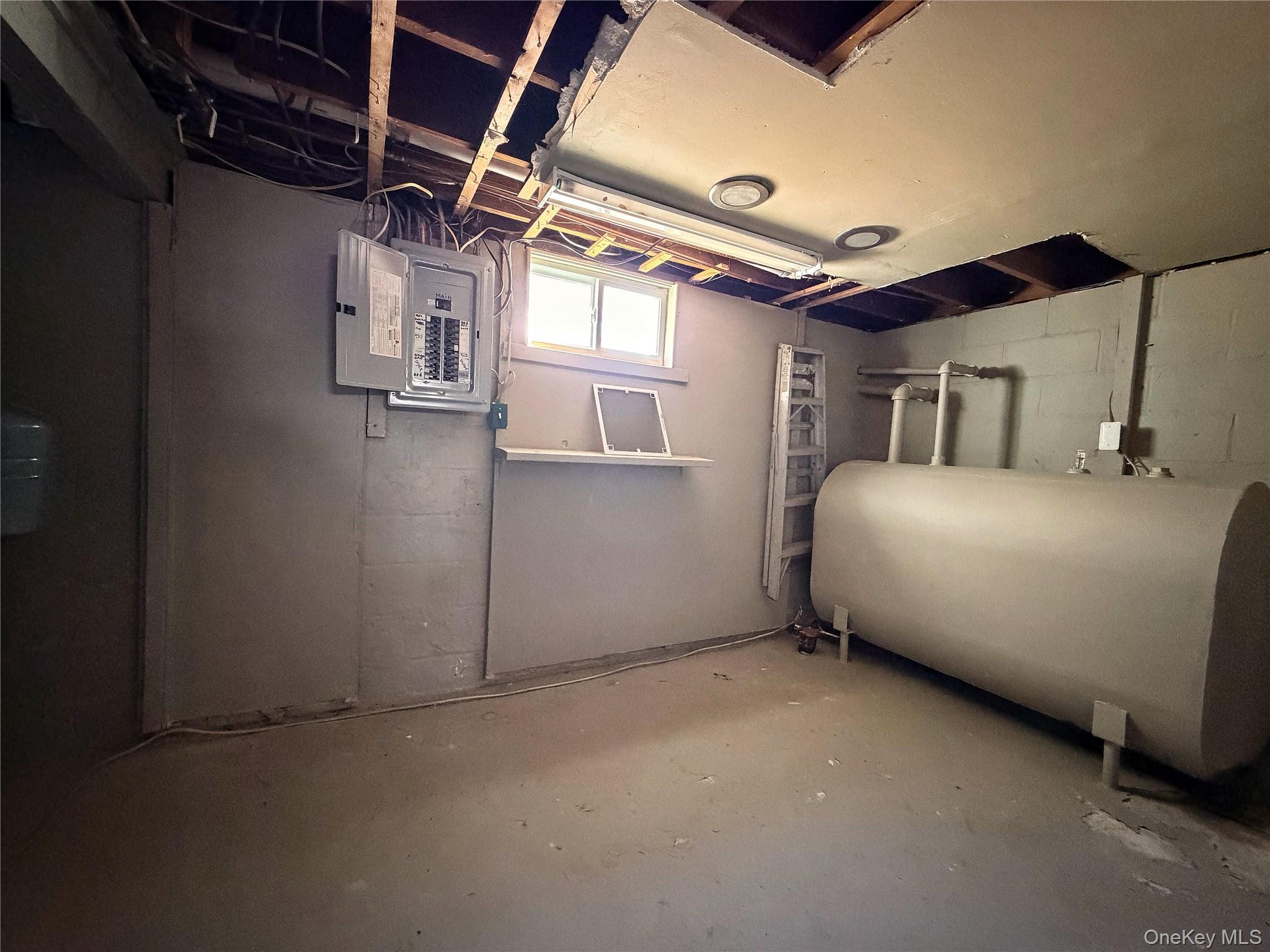 20 Bogota Road Mastic Beach, NY 11951 - Photo 24 of 34