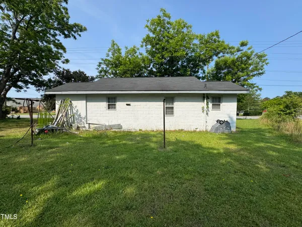 $475,000 | 429 5th & Brogden Road, Smithfield, NC 27577