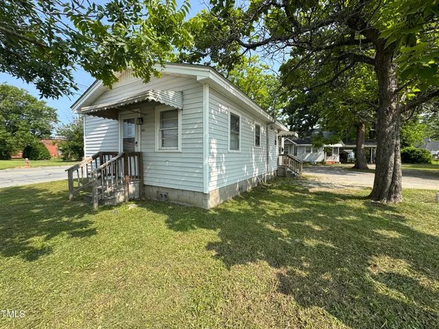 $475,000 | 429 5th & Brogden Road, Smithfield, NC 27577