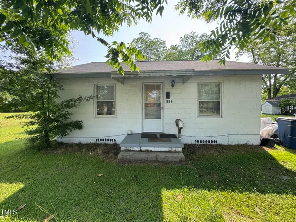 $475,000 | 429 5th & Brogden Road, Smithfield, NC 27577