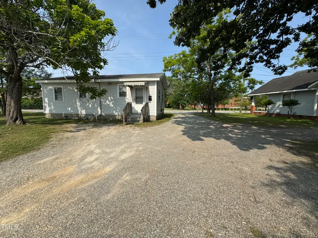 $475,000 | 429 5th & Brogden Road, Smithfield, NC 27577