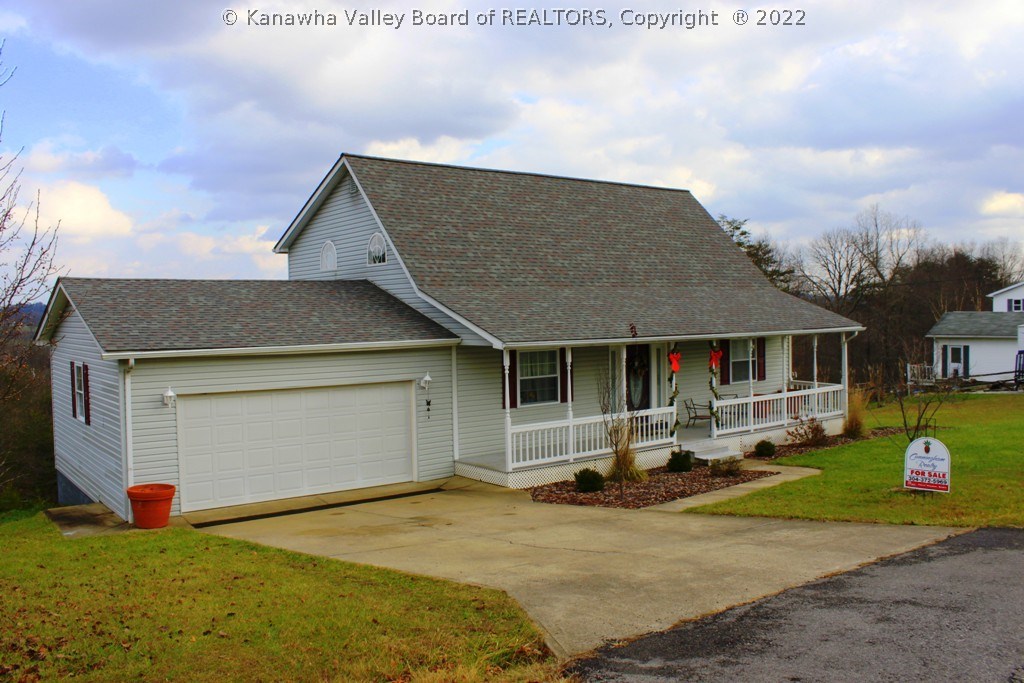 51 Batton Drive Ripley, WV 25271 - Photo 2 of 28 Gallery Image 2