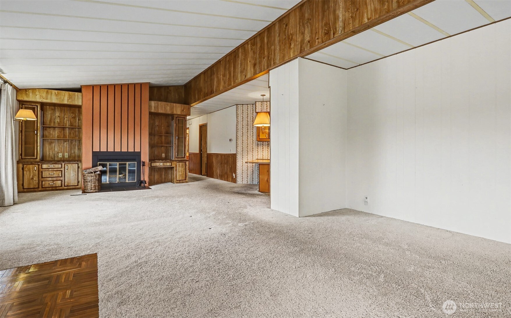23812 Lake Drive East Bothell, WA 98021 - Photo 12 of 40 Gallery Image 12