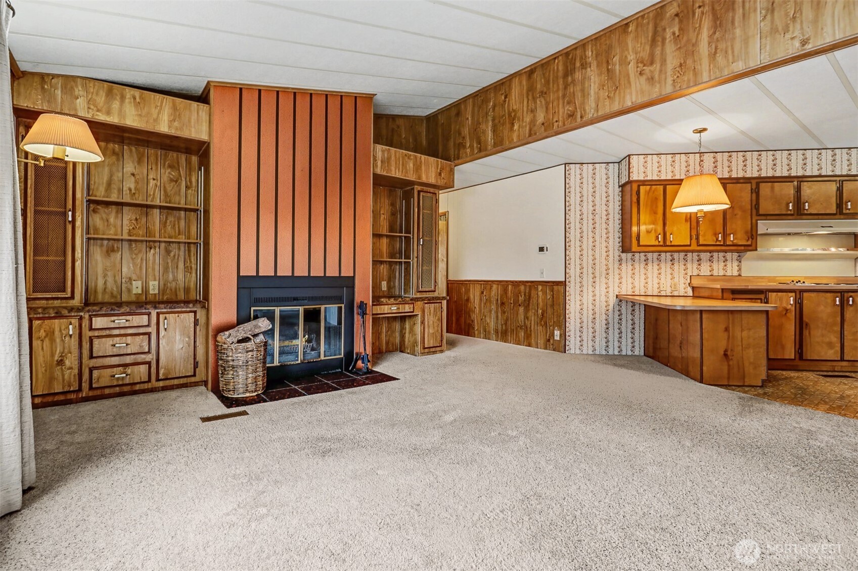 23812 Lake Drive East Bothell, WA 98021 - Photo 14 of 40 Gallery Image 14