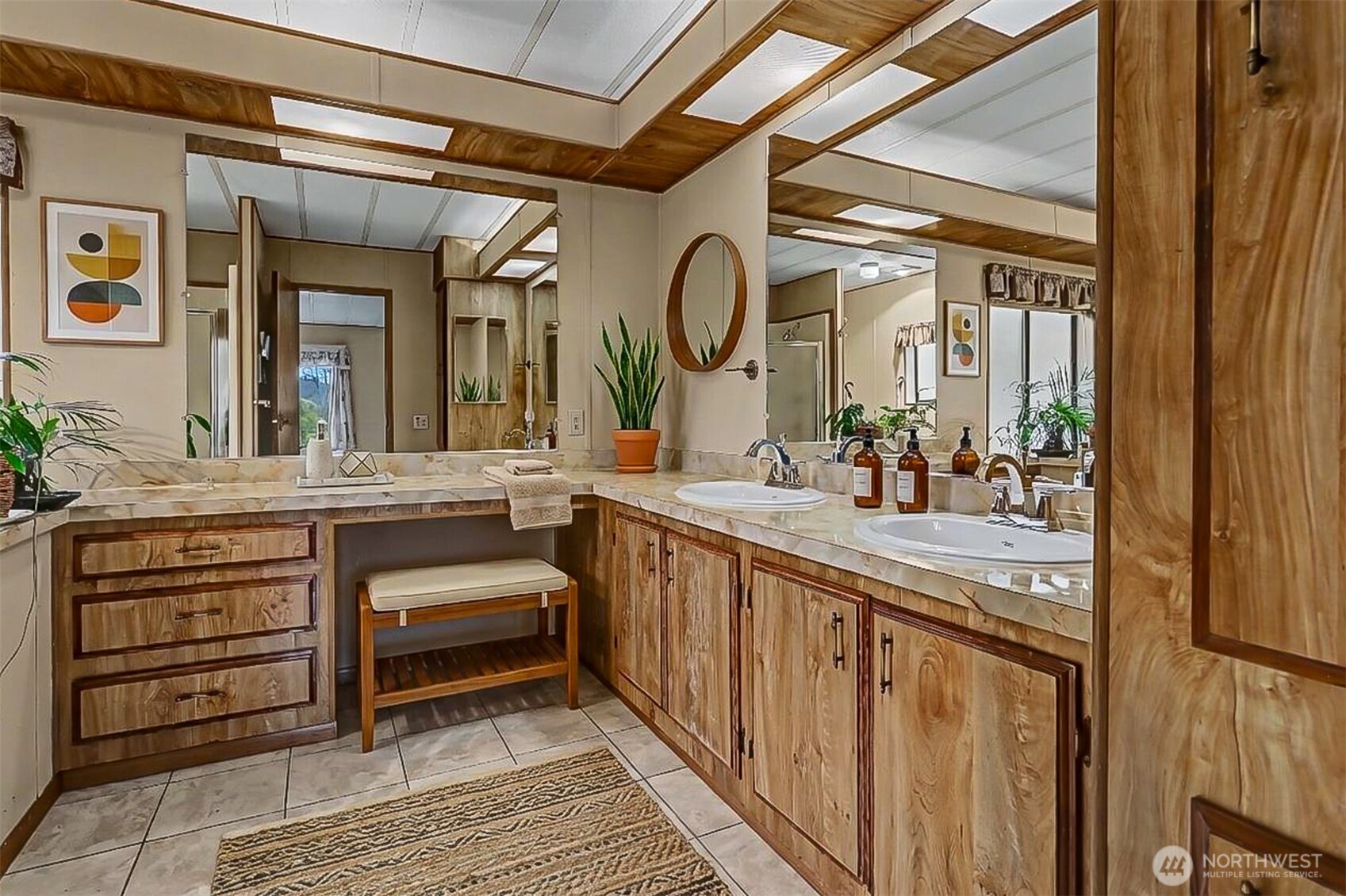 23812 Lake Drive East Bothell, WA 98021 - Photo 24 of 40 Gallery Image 24