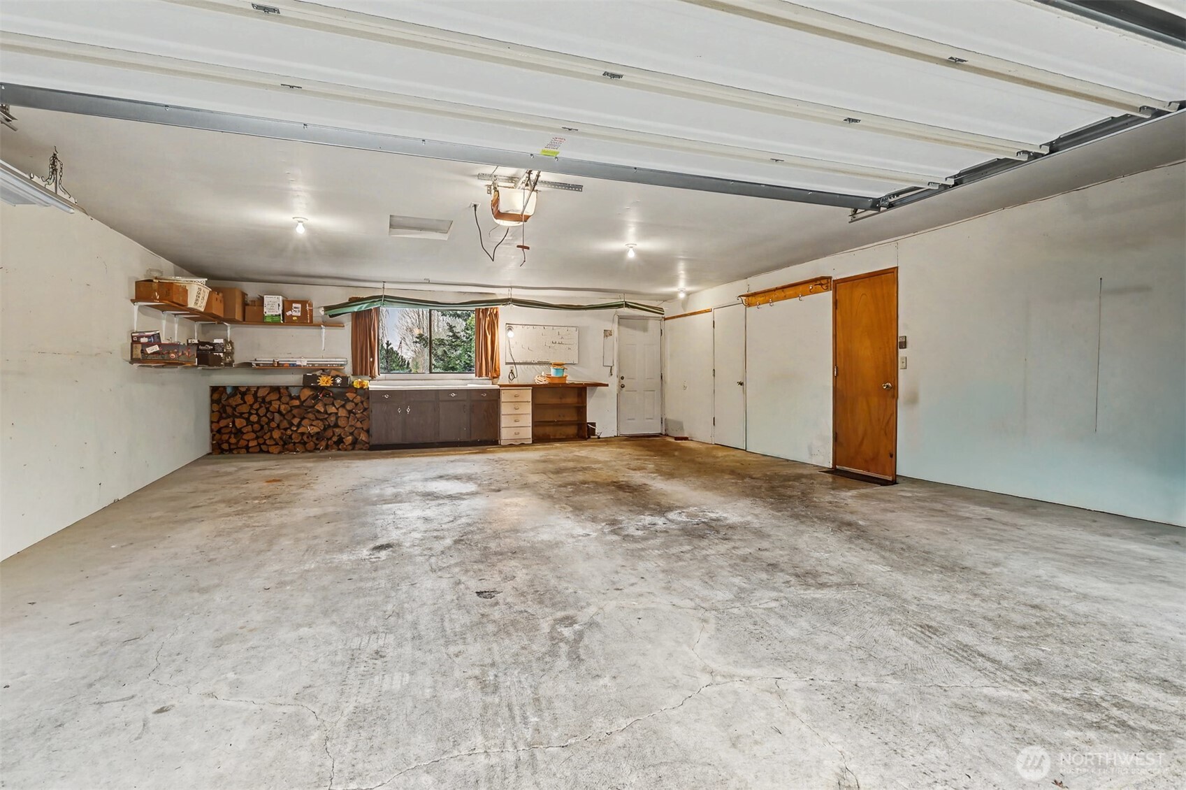 23812 Lake Drive East Bothell, WA 98021 - Photo 33 of 40 Gallery Image 33
