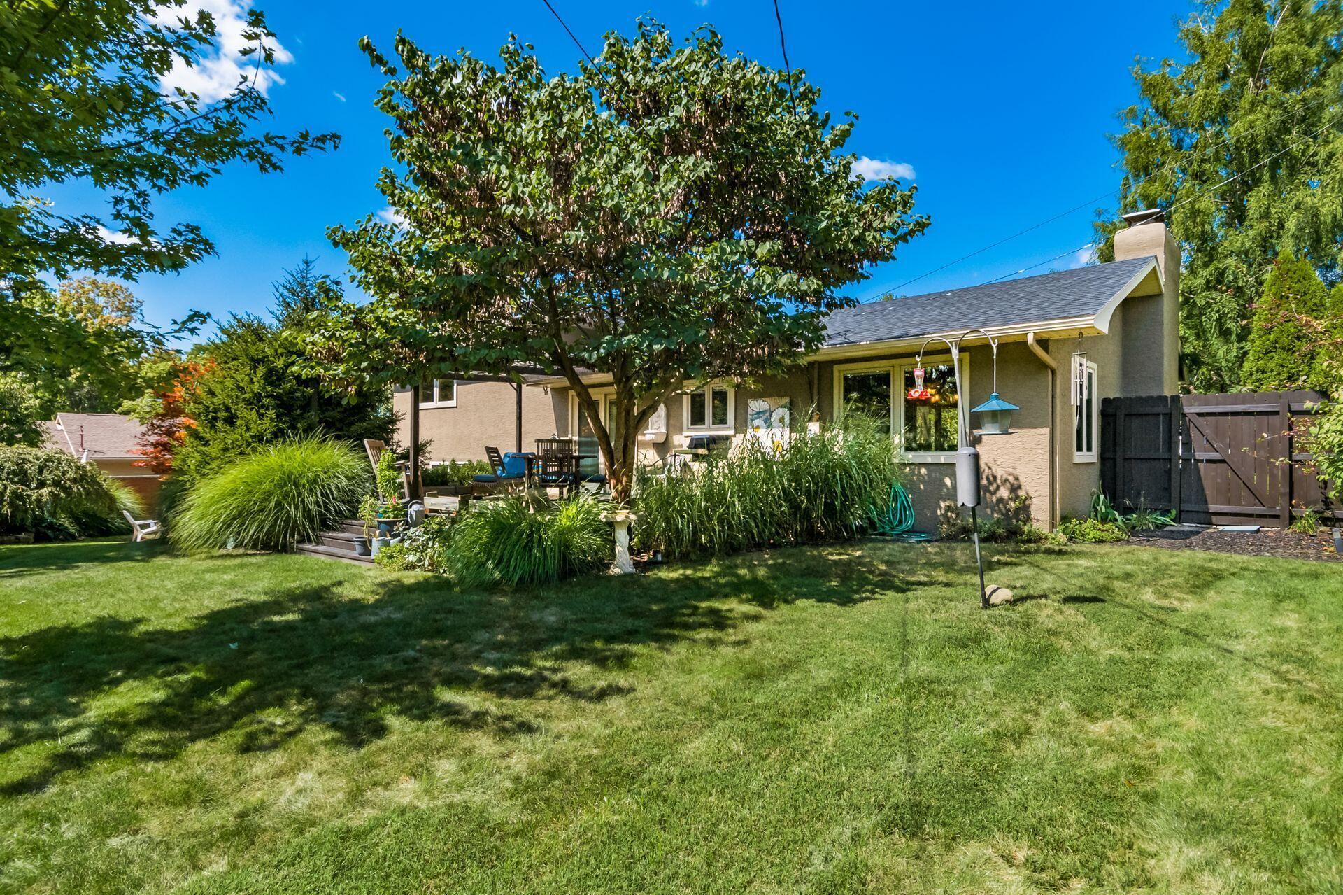 2475 Haviland Road Columbus, OH 43220 - Photo 49 of 63