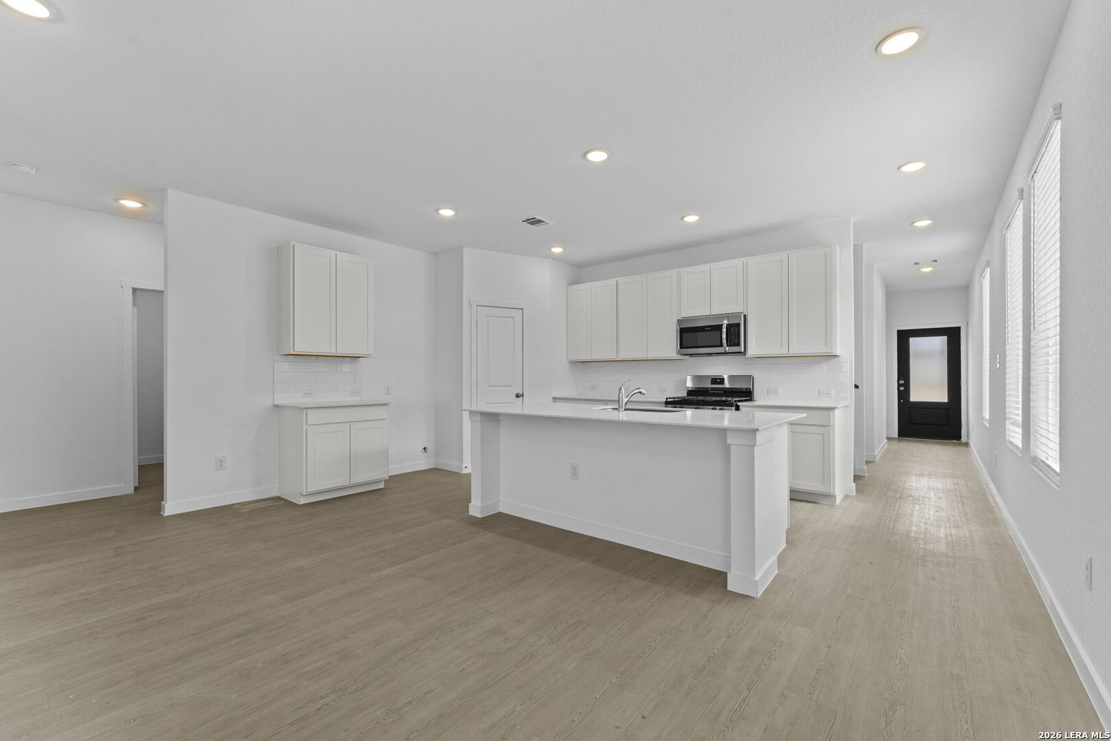 419 Kayden Court Marion, TX 78124 - Photo 7 of 33