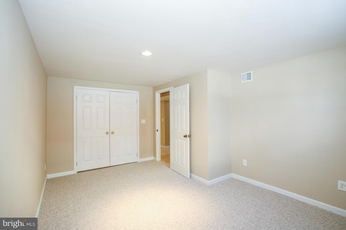 11202 Troy Road Rockville, MD 20852 - Photo 19 of 21 Bedroom