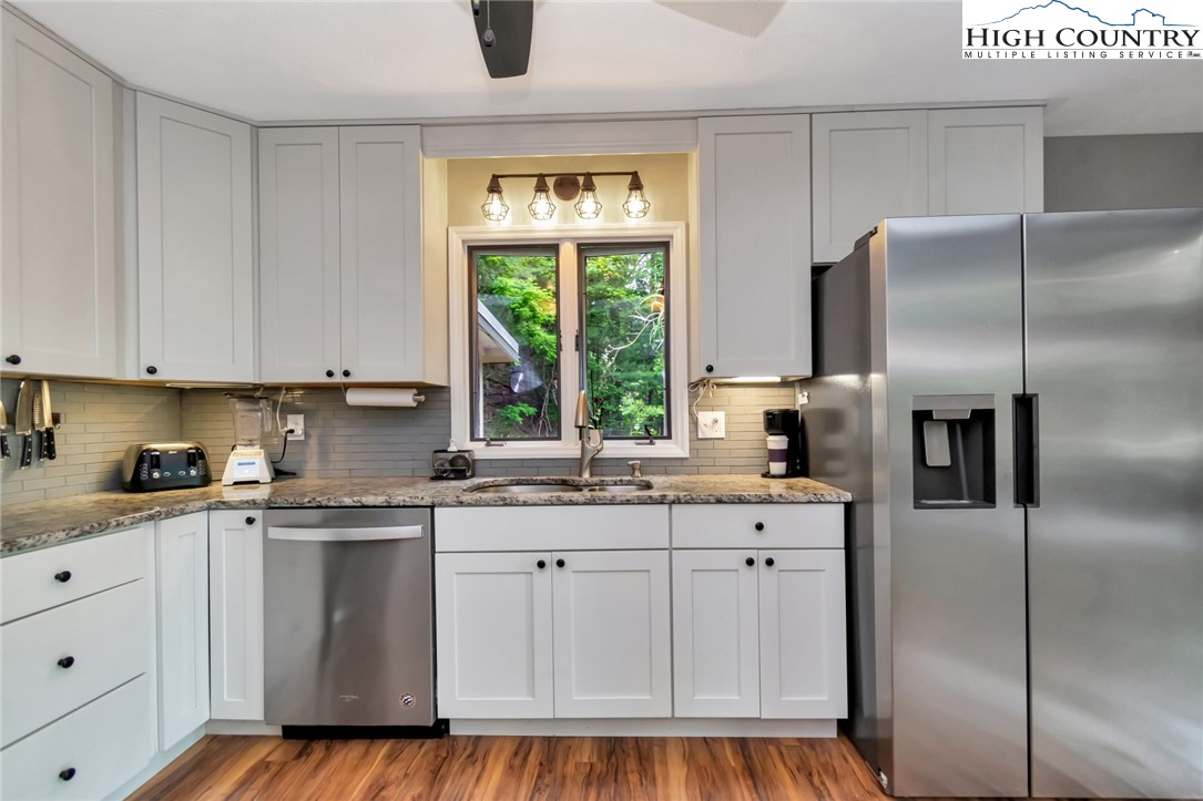 208 Rainbow Trail Boone, NC 28607 - Photo 20 of 47 Gallery Image 20