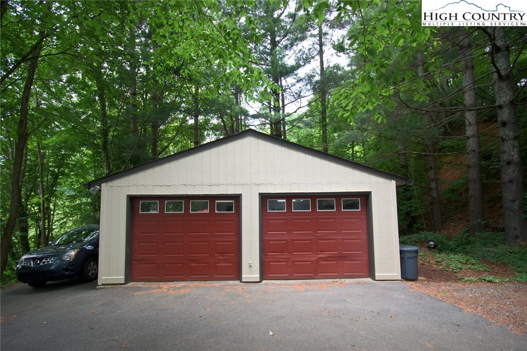208 Rainbow Trail Boone, NC 28607 - Photo 45 of 47 Gallery Image 45