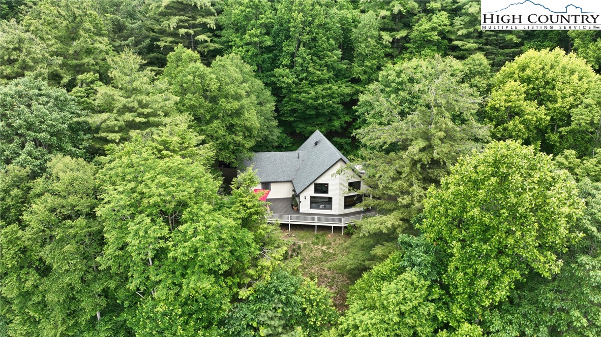 208 Rainbow Trail Boone, NC 28607 - Photo 9 of 47 Gallery Image 9