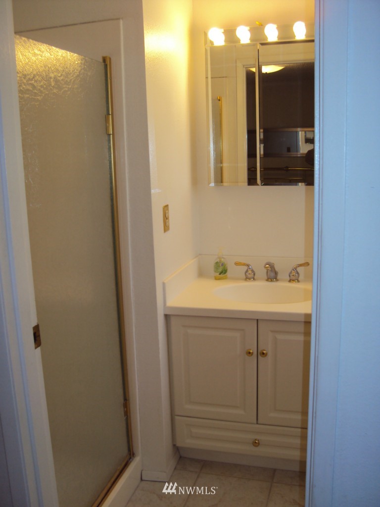 1088 West Laurel Road Ferndale, WA 98248 - Photo 13 of 22 Gallery Image 13