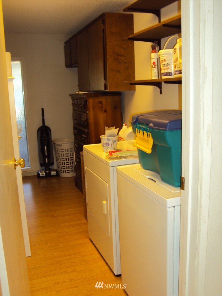 1088 West Laurel Road Ferndale, WA 98248 - Photo 14 of 22 Gallery Image 14