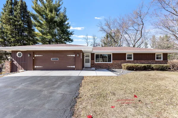 $279,900 | 8668 Yosemite Drive, Byron, IL 61010