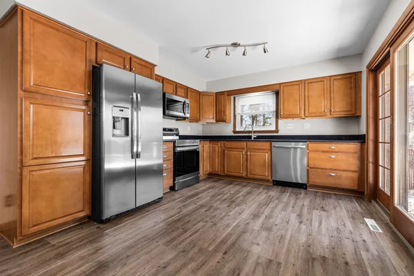 $279,900 | 8668 Yosemite Drive, Byron, IL 61010