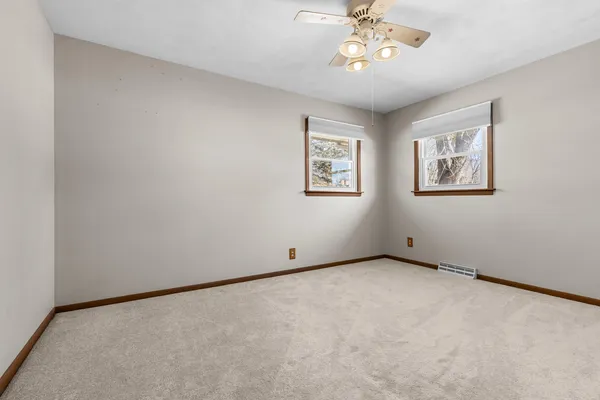 $279,900 | 8668 Yosemite Drive, Byron, IL 61010