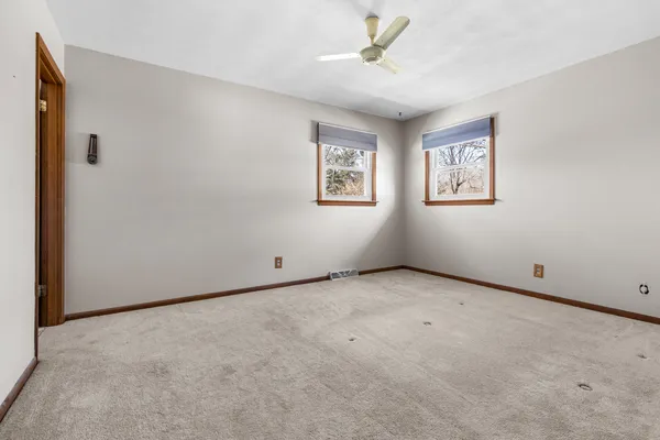 $279,900 | 8668 Yosemite Drive, Byron, IL 61010