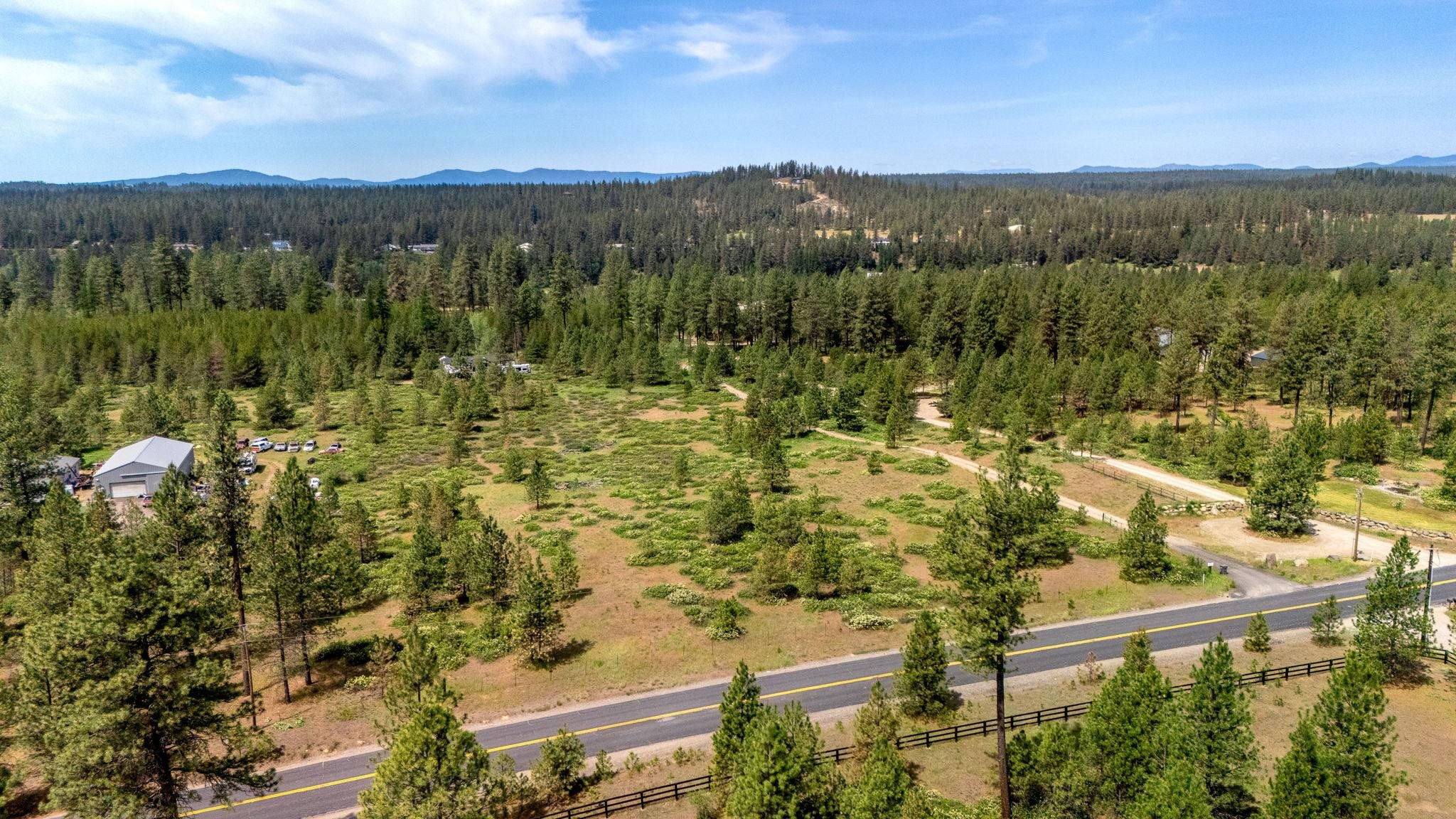 28995 North Hardesty Road Chattaroy, WA 99003 - Photo 41 of 46