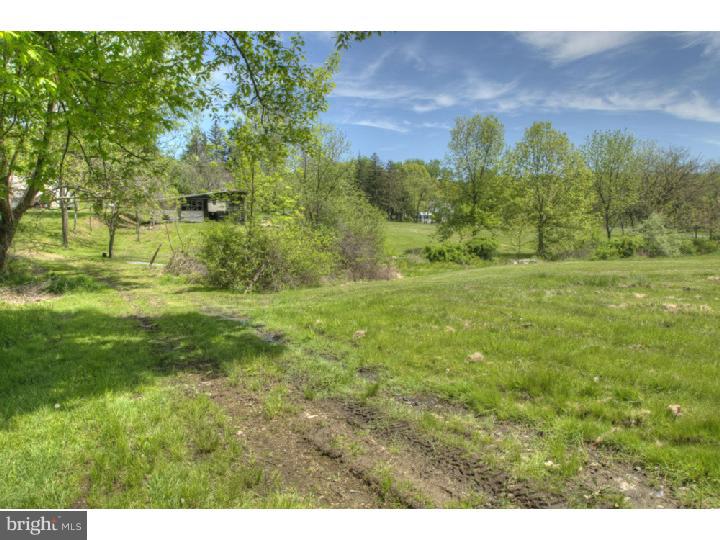122 Greshville Road Boyertown, PA 19512 - Photo 22 of 24 Gallery Image 22