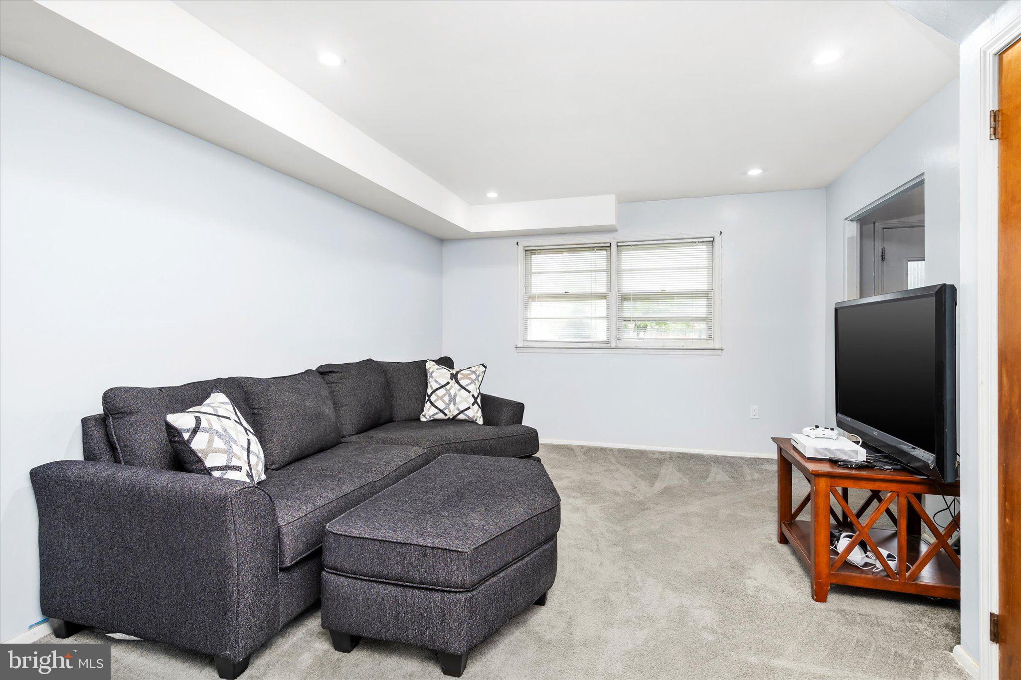 338 Ewingville Road Ewing, NJ 08638 - Photo 19 of 26