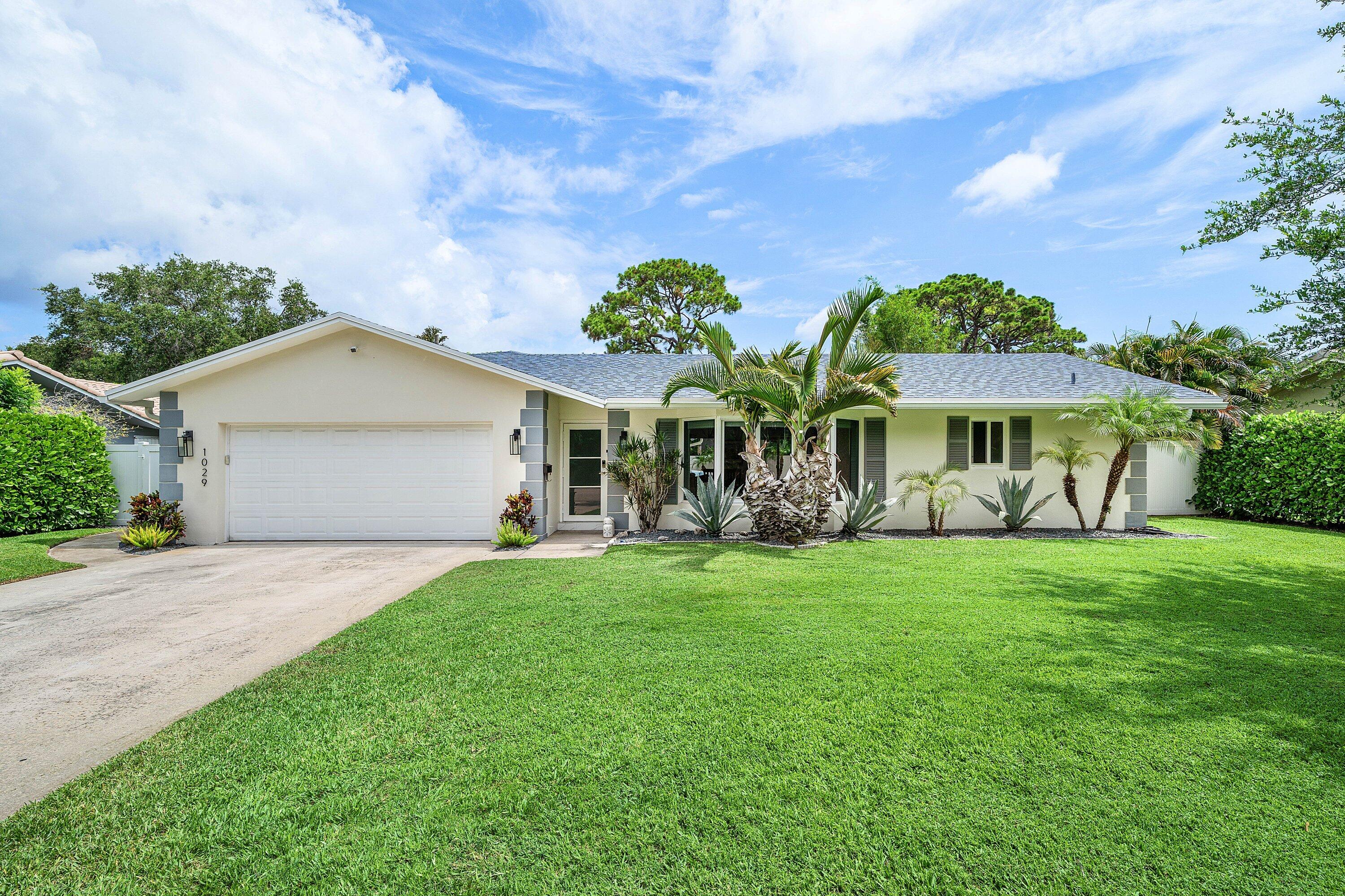1029 West Palmetto Park Road Boca Raton, FL 33486 - Photo 4 of 43 004-1029WestPalmettoParkRoad-BocaRaton-F