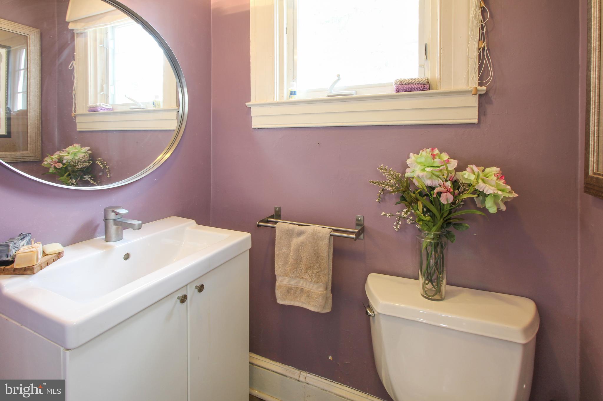 2229 Crest Road Baltimore, MD 21209 - Photo 13 of 25 Gallery Image 13