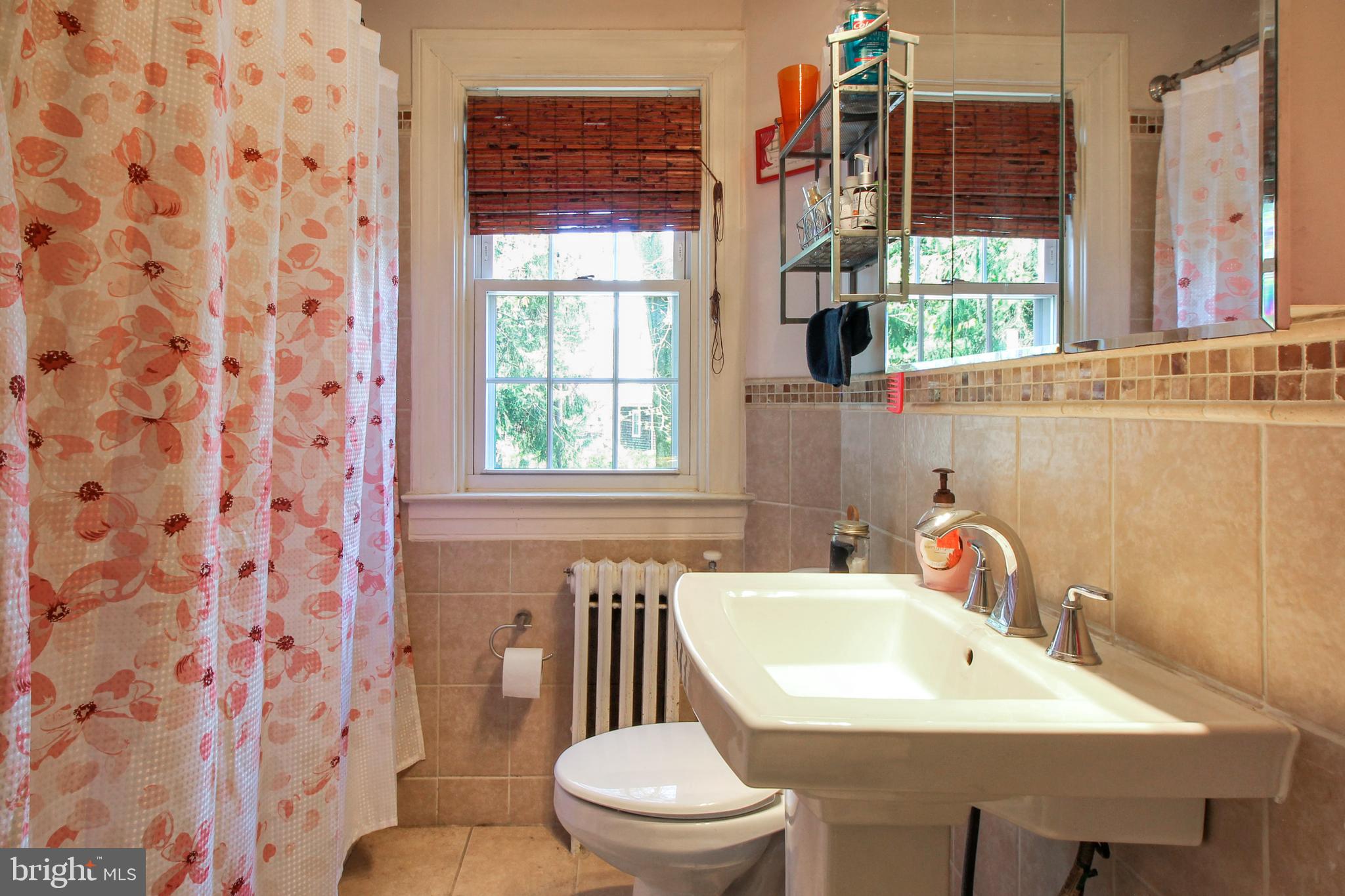 2229 Crest Road Baltimore, MD 21209 - Photo 16 of 25 Gallery Image 16