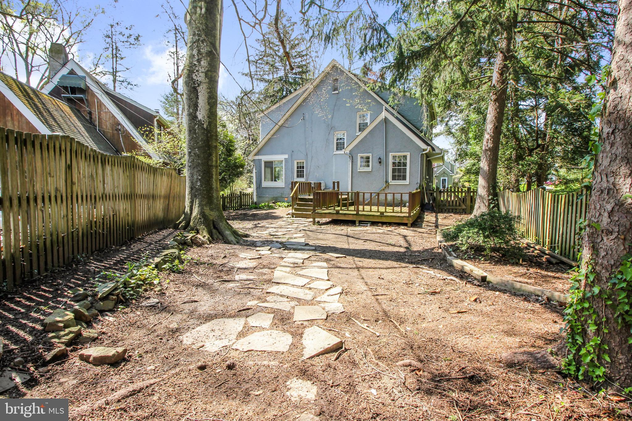 2229 Crest Road Baltimore, MD 21209 - Photo 20 of 25 Gallery Image 20