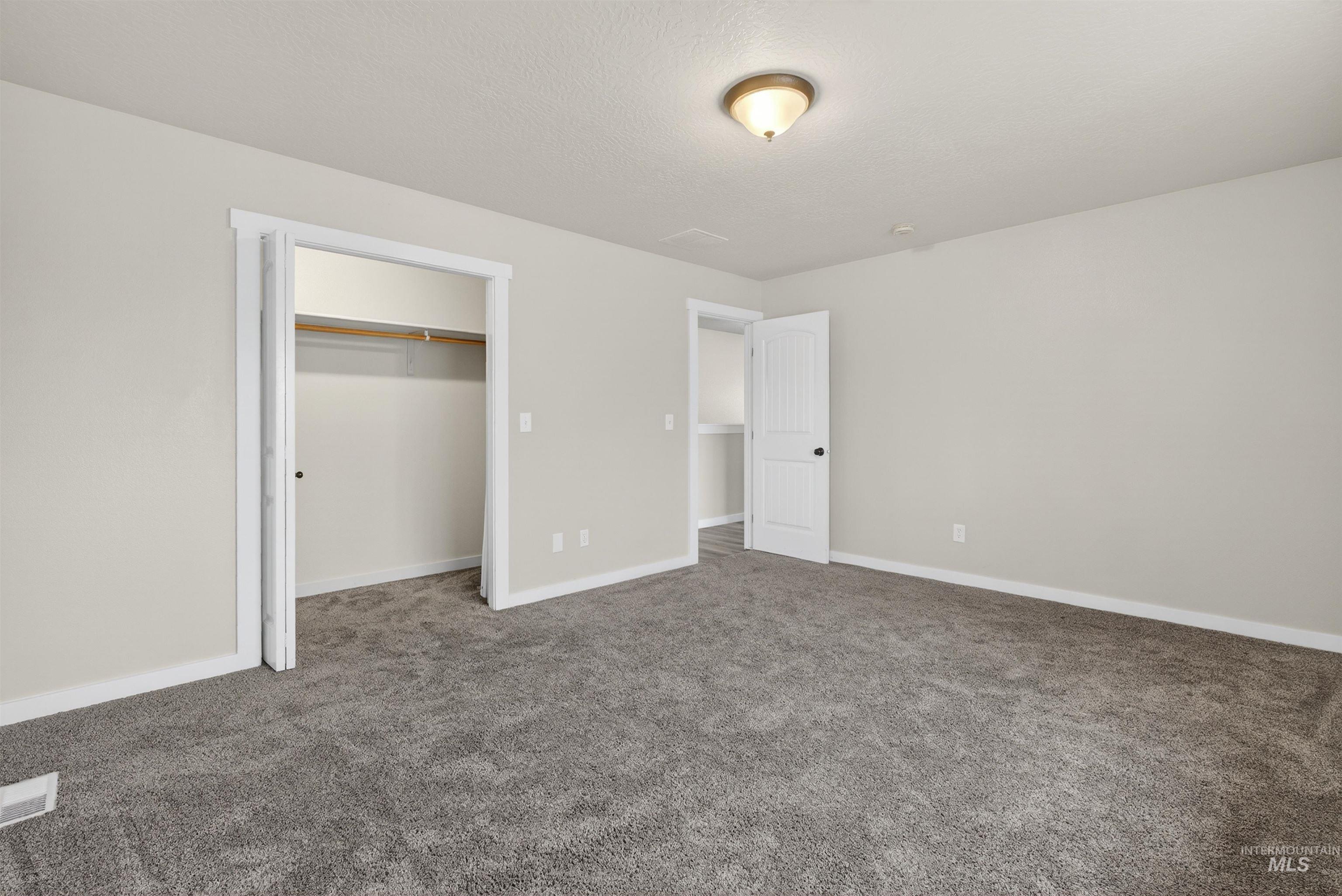 6284 North Silver Elm Way Meridian, ID 83646 - Photo 35 of 50