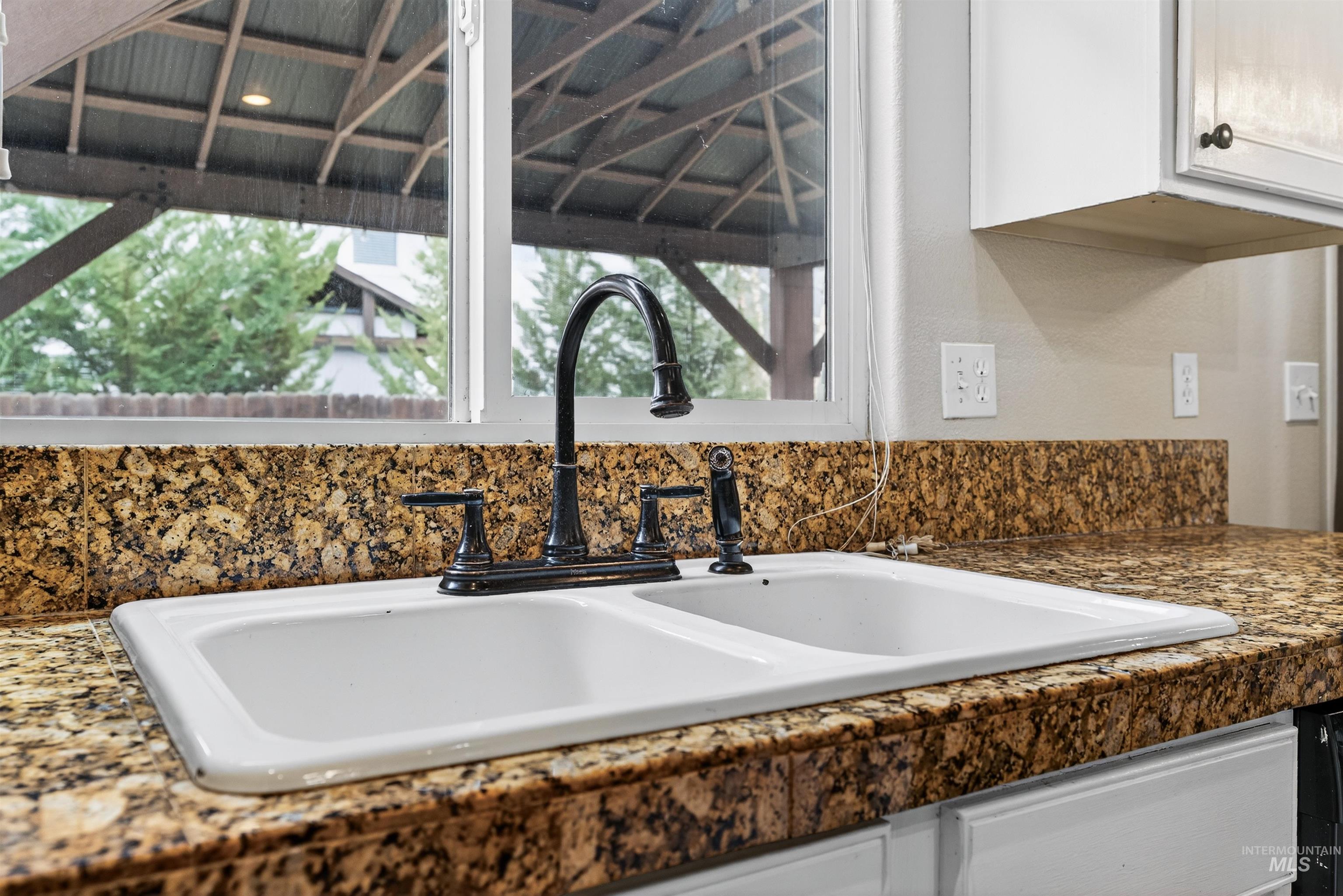 6284 North Silver Elm Way Meridian, ID 83646 - Photo 8 of 50