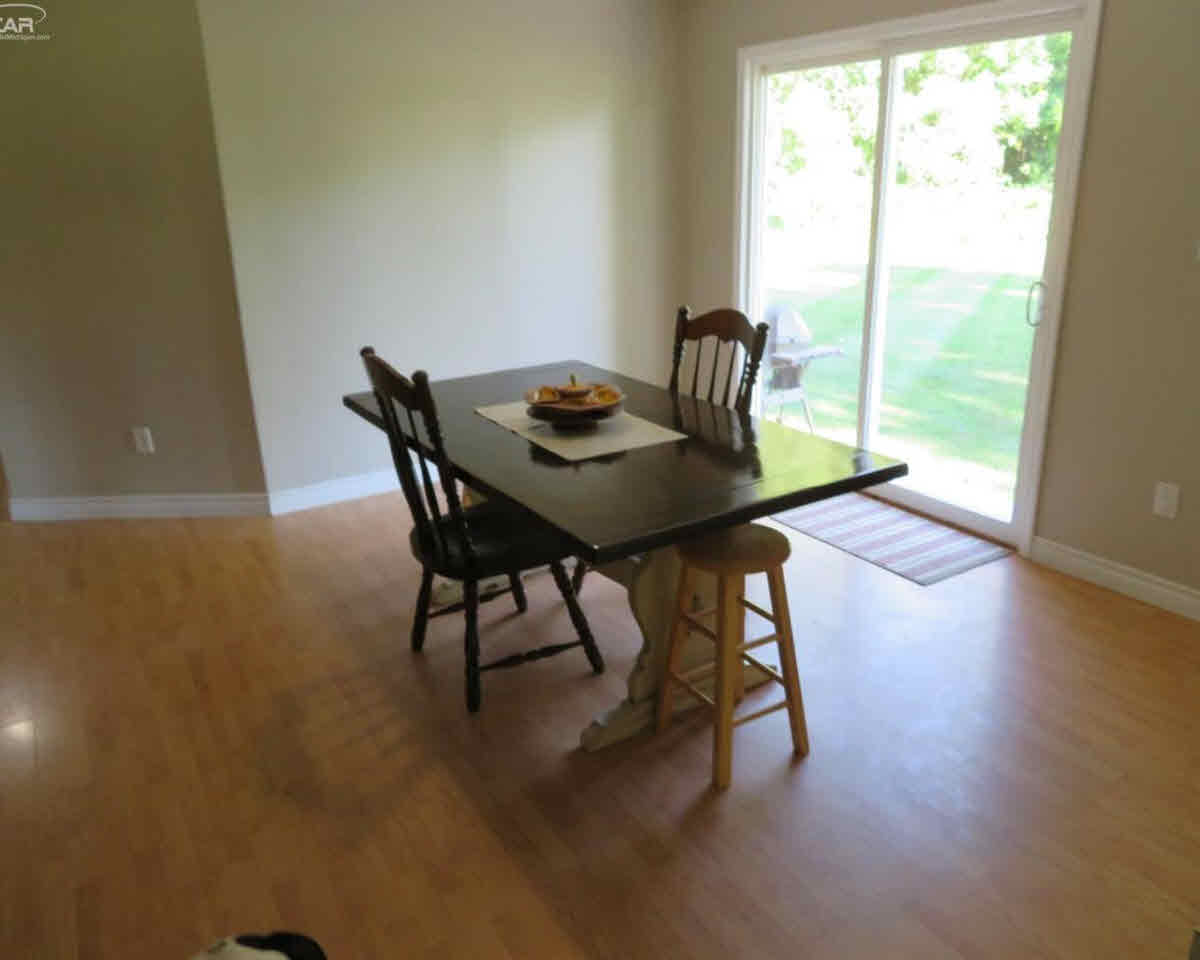 3328 East Farrand Road Clio, MI 48420 - Photo 10 of 23 21346527-9.JPG