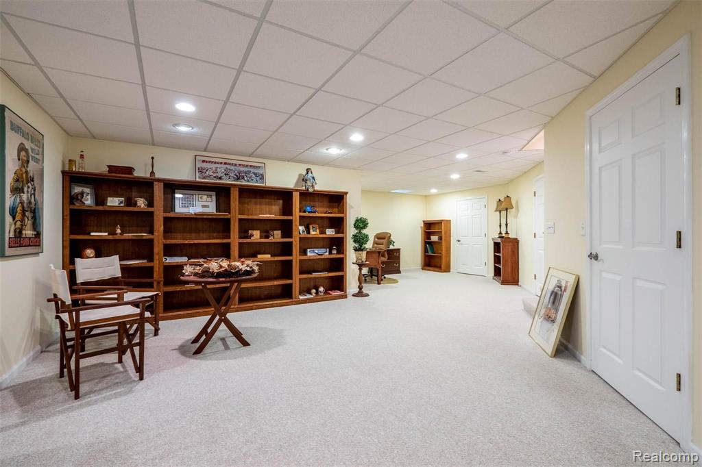 3612 Windingbrook Circle, Unit 72 Rochester Hills, MI 48309 - Photo 31 of 41