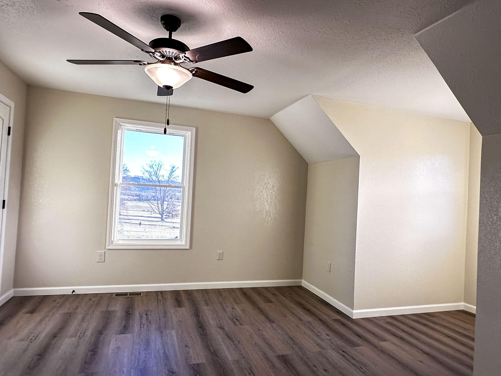 557 Kearney Road New Market, TN 37820 - Photo 12 of 48 10c