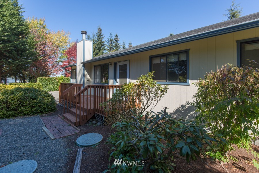 1472 Heath Road Sequim, WA 98382 - Photo 5 of 25