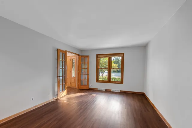 $475,000 | 2110 Hollow Circle, West Bend, WI 53090