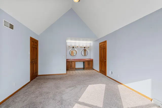 $475,000 | 2110 Hollow Circle, West Bend, WI 53090