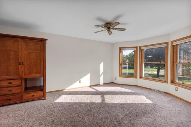 $475,000 | 2110 Hollow Circle, West Bend, WI 53090