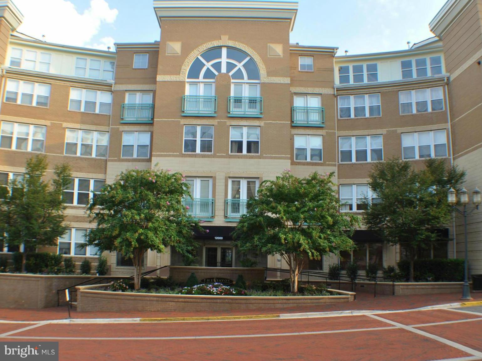 Savoy at Reston Town Center Front Entrance