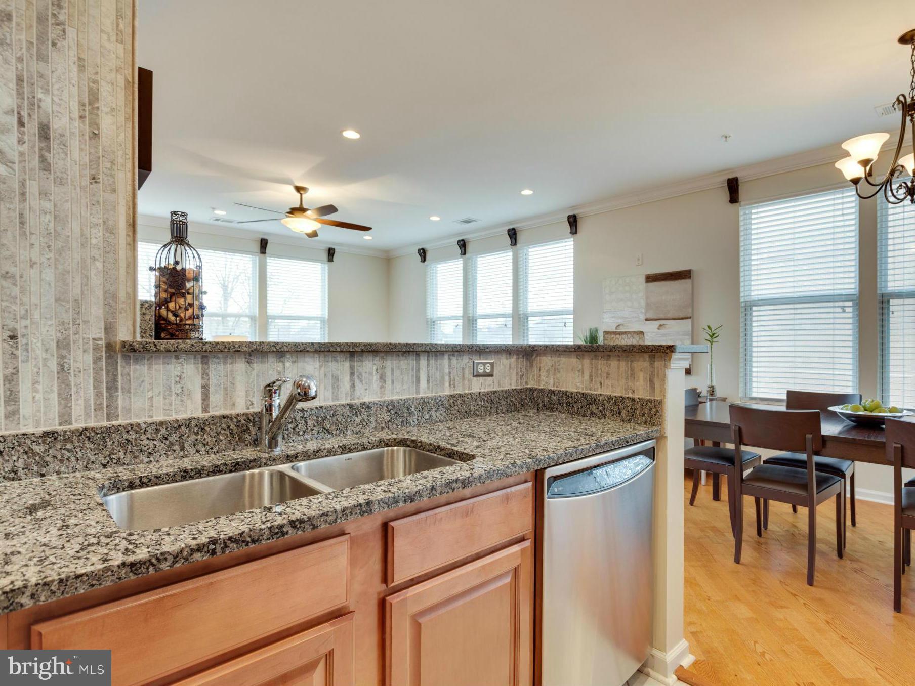 12000 Market Street, Unit 259 Reston, VA 20190 - Photo 11 of 30 Marble Tile Accent Wall, Double Bowl Sink