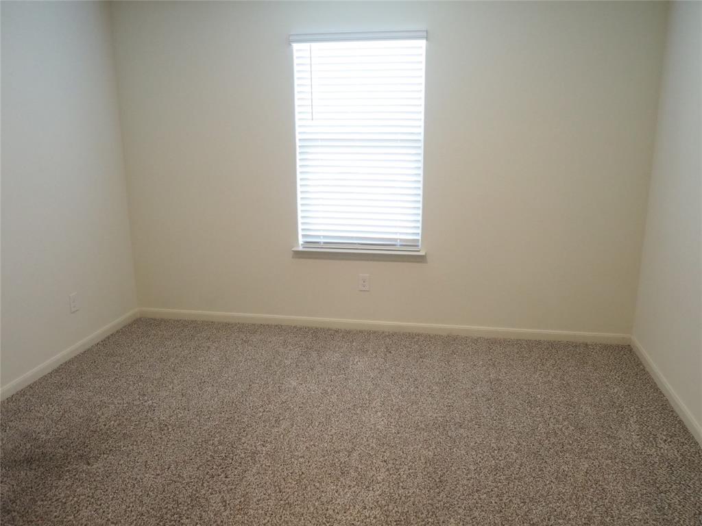 13832 Musselshell Drive Ponder, TX 76259 - Photo 24 of 34