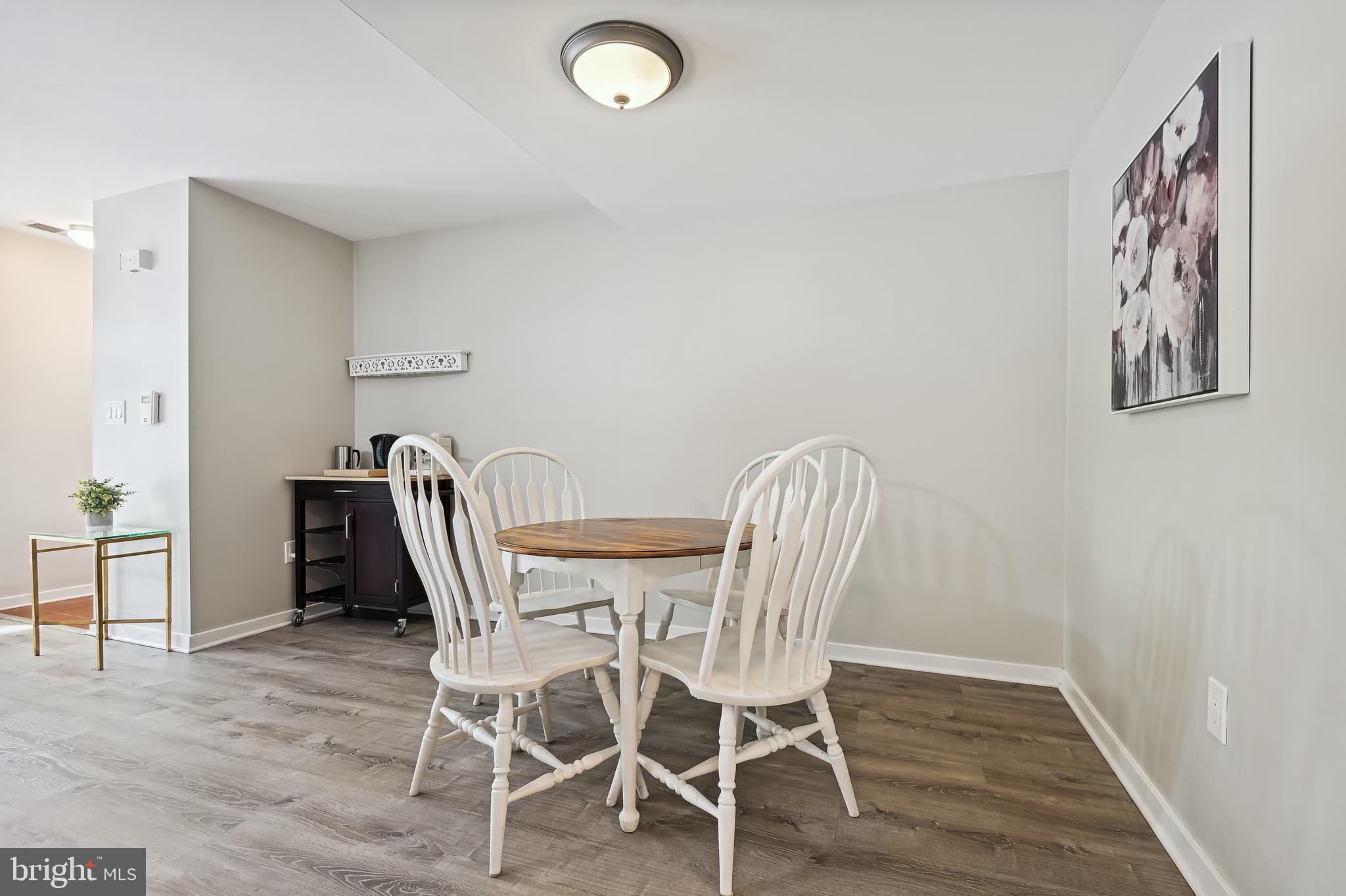 409 South Sharp Street, Unit R 5 Baltimore, MD 21201 - Photo 14 of 64 Dining and Entry Area View #2