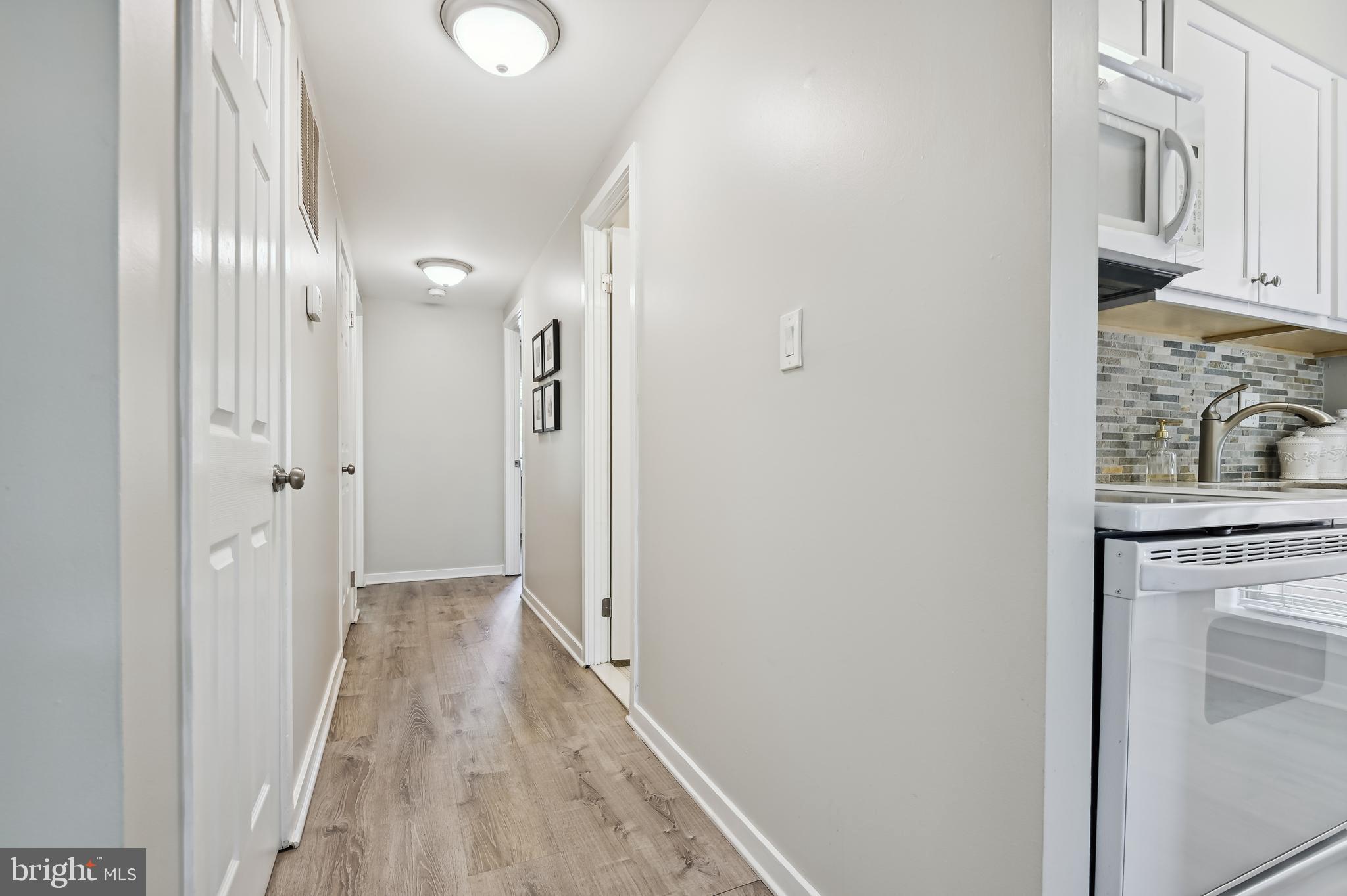 409 South Sharp Street, Unit R 5 Baltimore, MD 21201 - Photo 20 of 64 Hall Way to Bedrooms