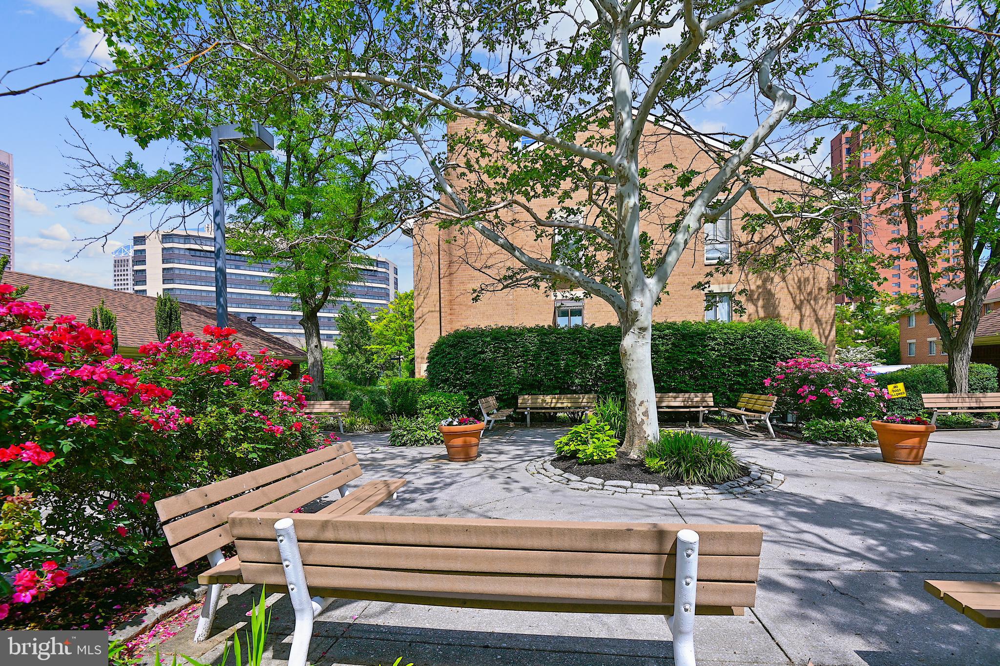 409 South Sharp Street, Unit R 5 Baltimore, MD 21201 - Photo 37 of 64 Nice Park Area