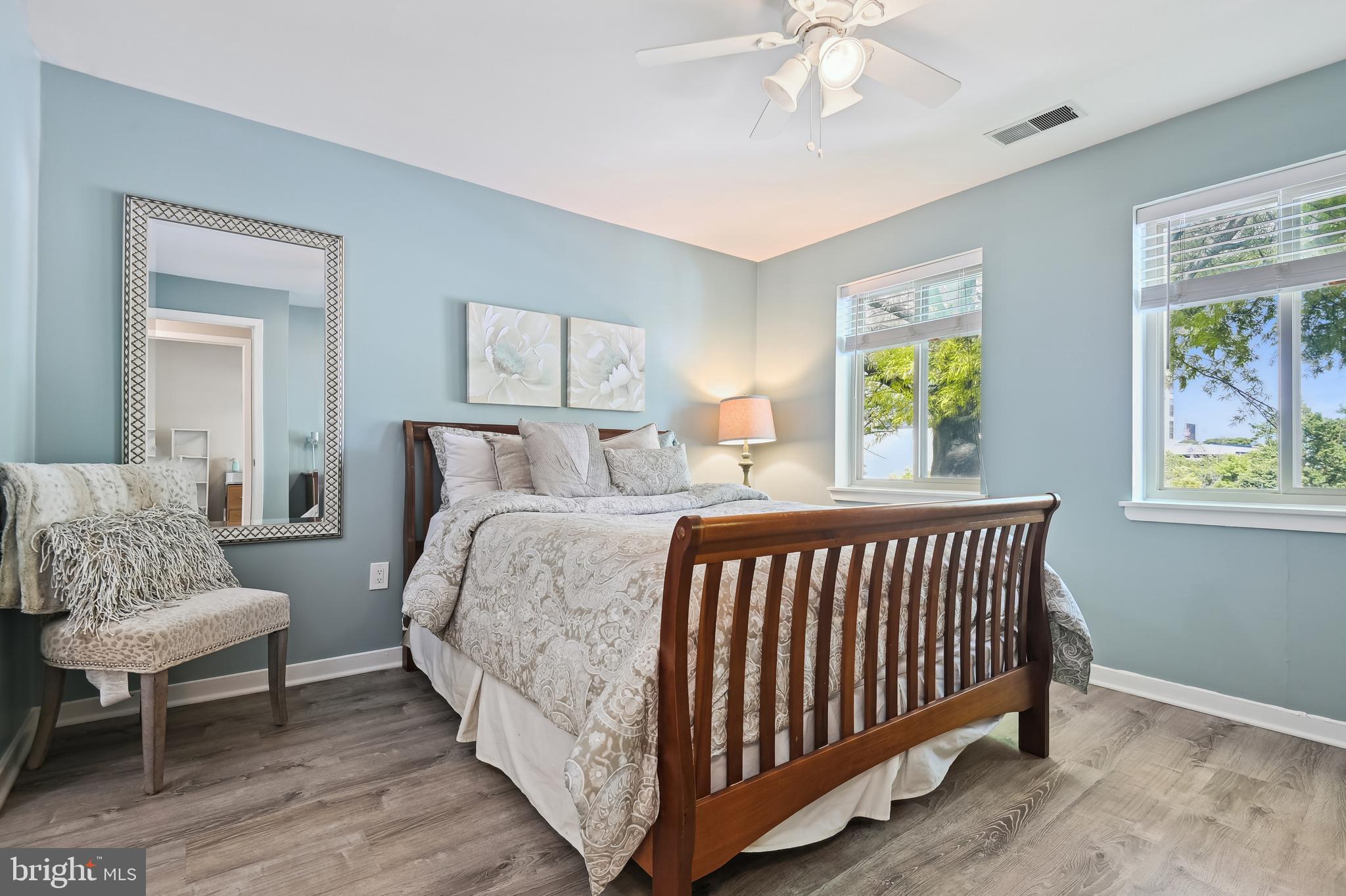 409 South Sharp Street, Unit R 5 Baltimore, MD 21201 - Photo 5 of 64 Primary Bedroom, Cieling Fan, Nice Colors!
